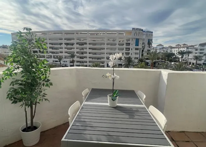 Jardines Del Puerto 741